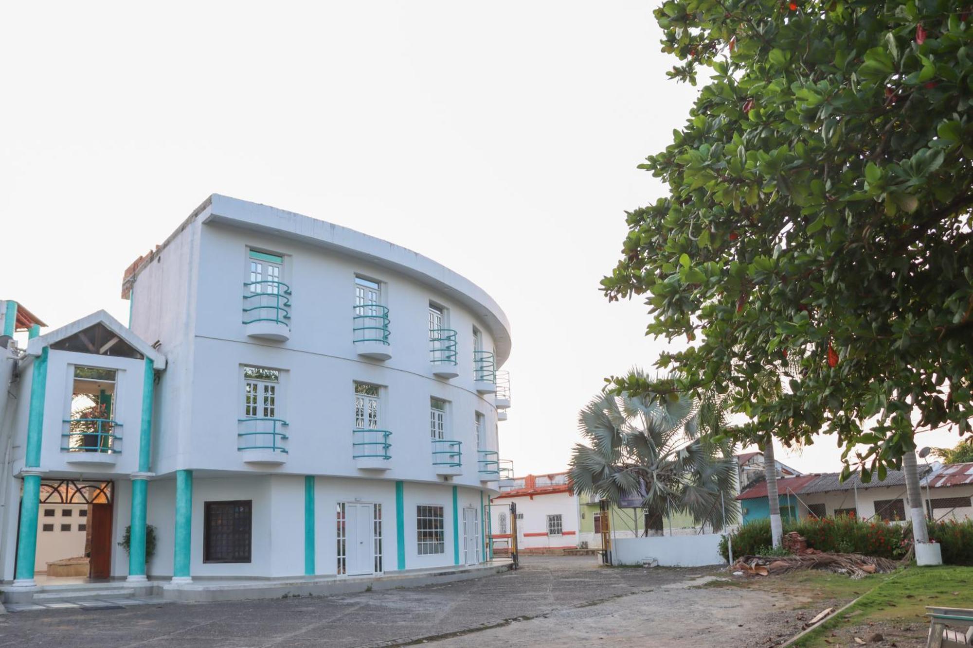 Hotel Plaza Real Montelibano Exterior photo